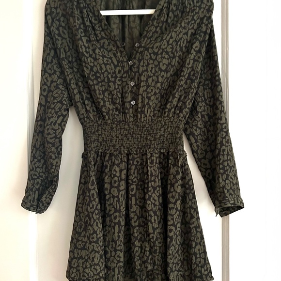 Rails Jasmine Dress Olive Batik Cheetah - Picture 1 of 7